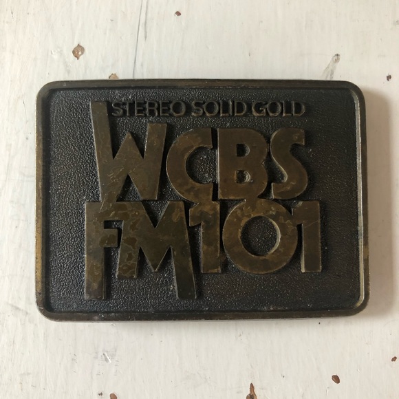Vintage WCBS FM101 Stereo Solid Gold Belt Buckle - Picture 2 of 6